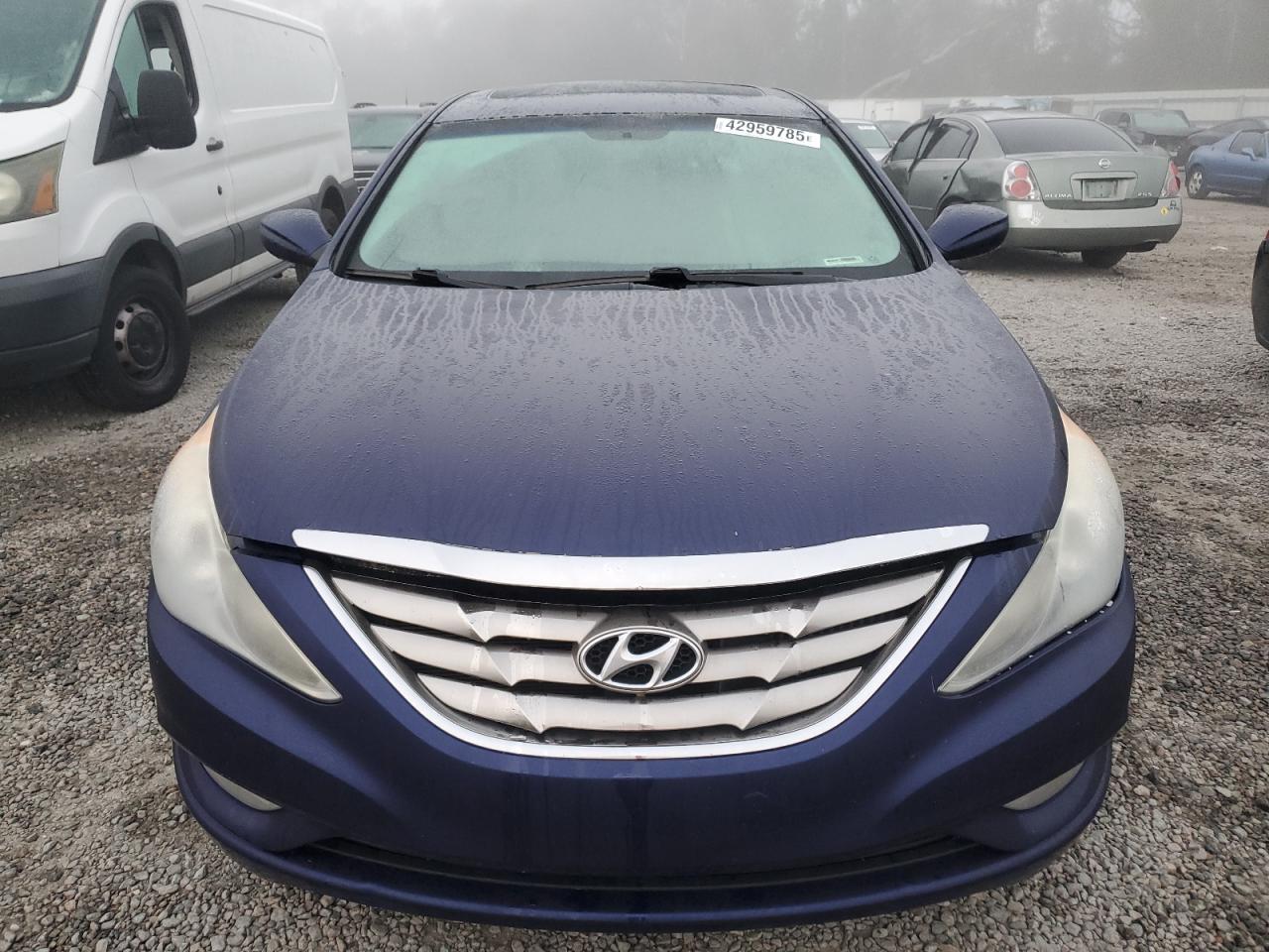 2012 Hyundai Sonata - Image 5