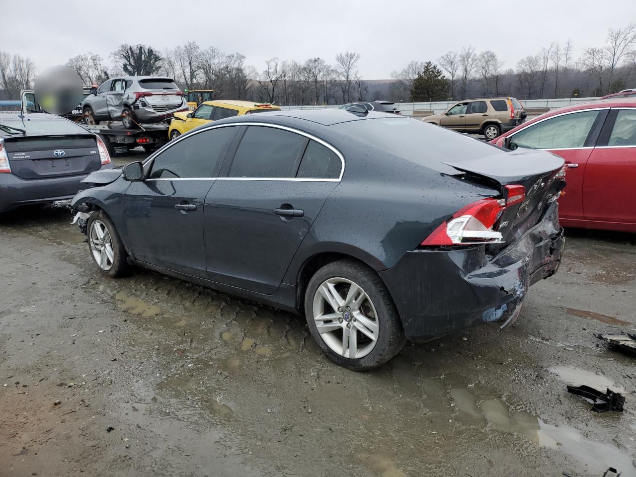 2015 Volvo S60 - Image 2