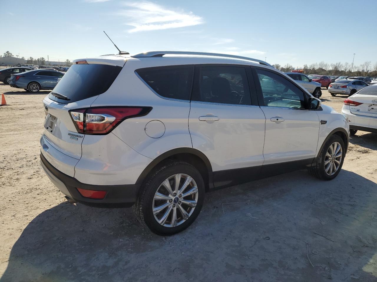 2017 Ford Escape - Image 3