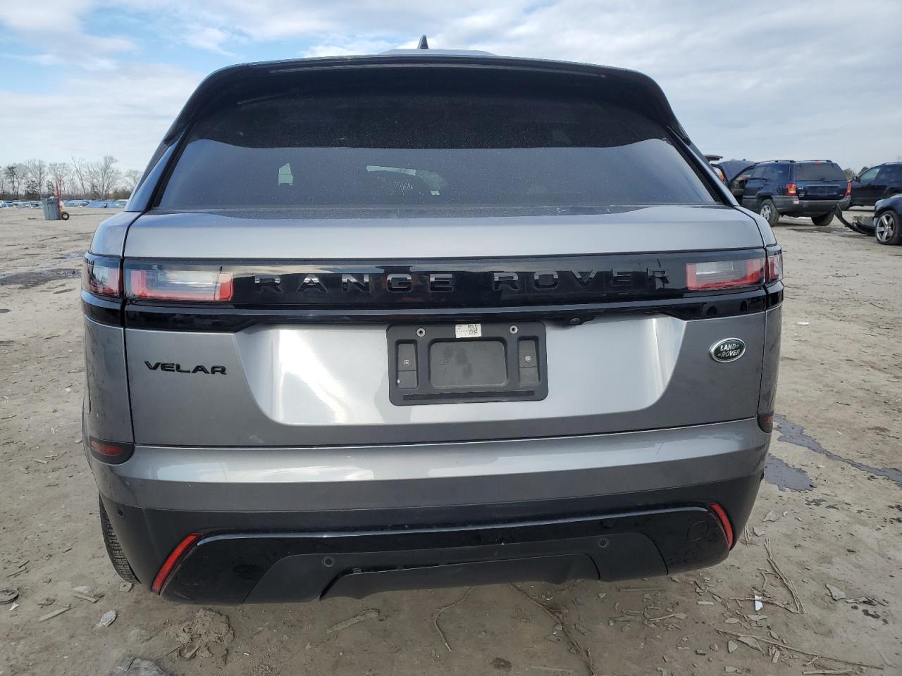 2023 Land Rover Range Rover - Image 6