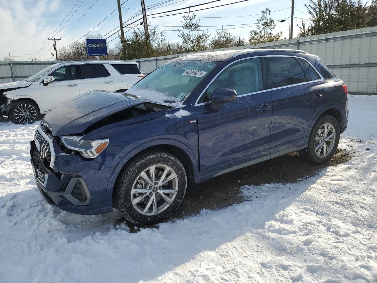 2024 Audi Q3 - Image 1