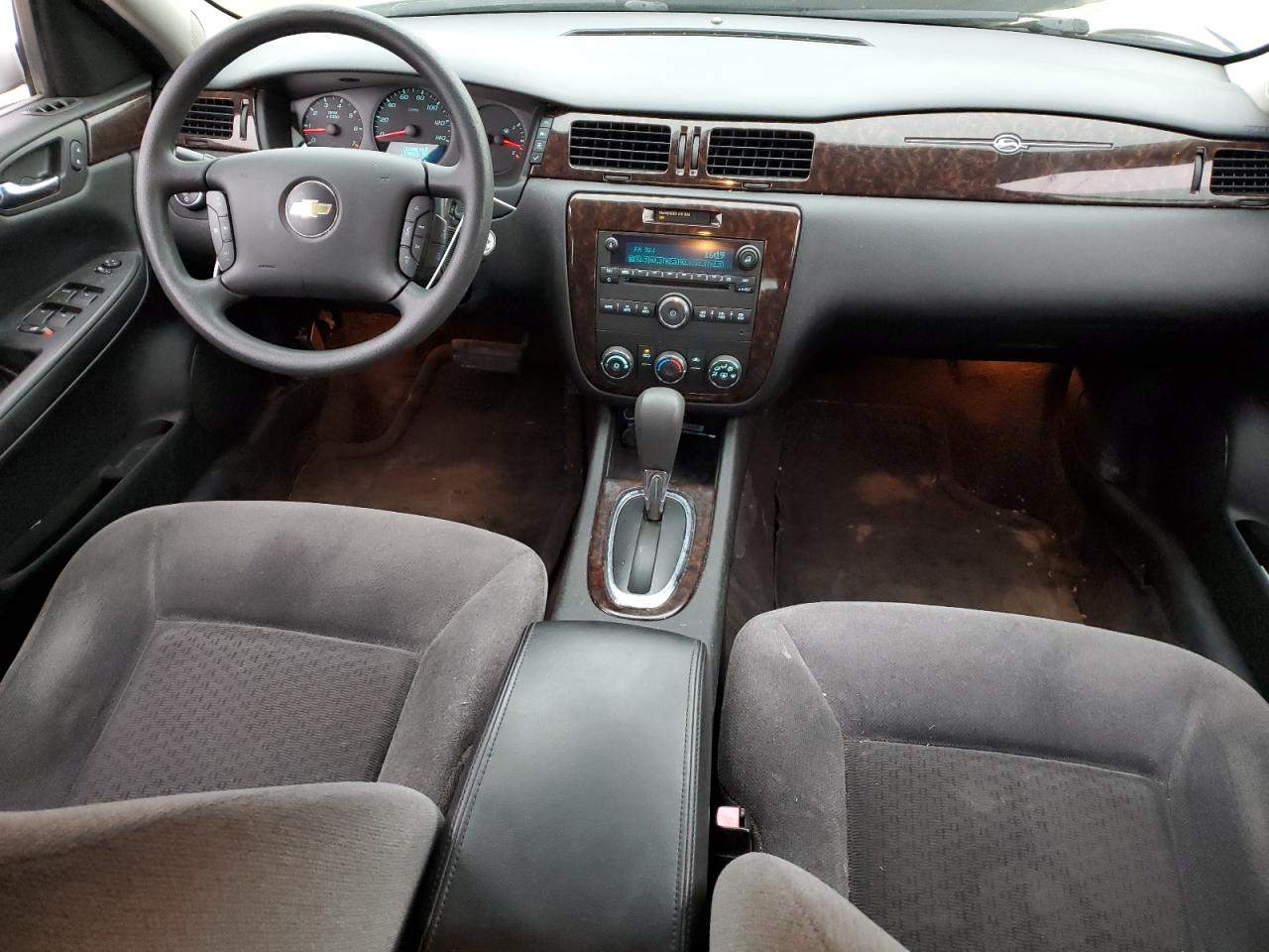 2015 Chevrolet Impala - Image 8