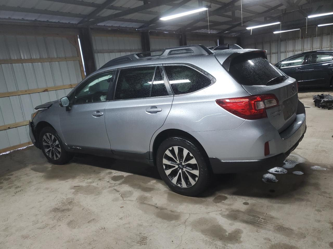 2017 Subaru Outback - Image 2