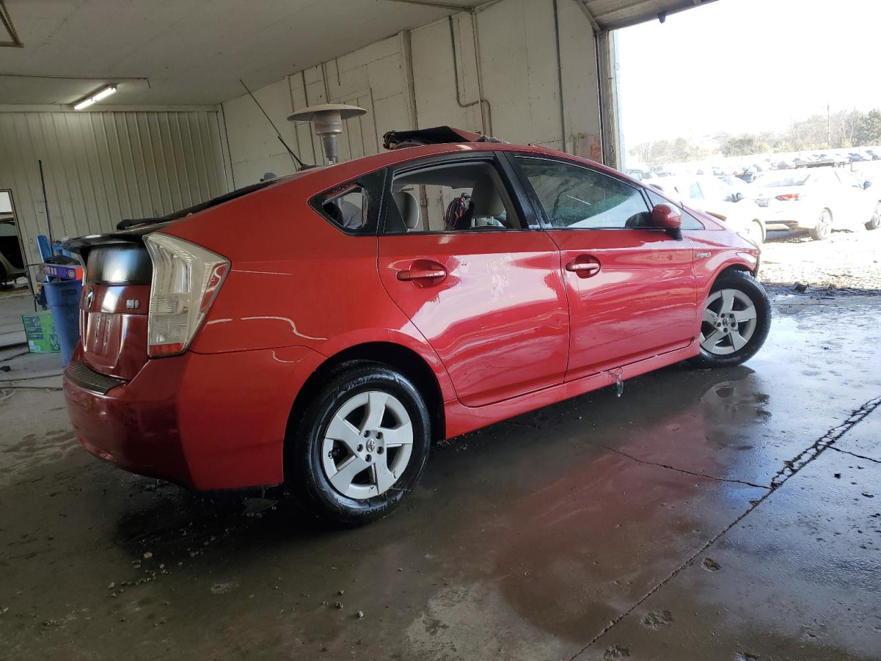 2011 Toyota Prius - Image 3