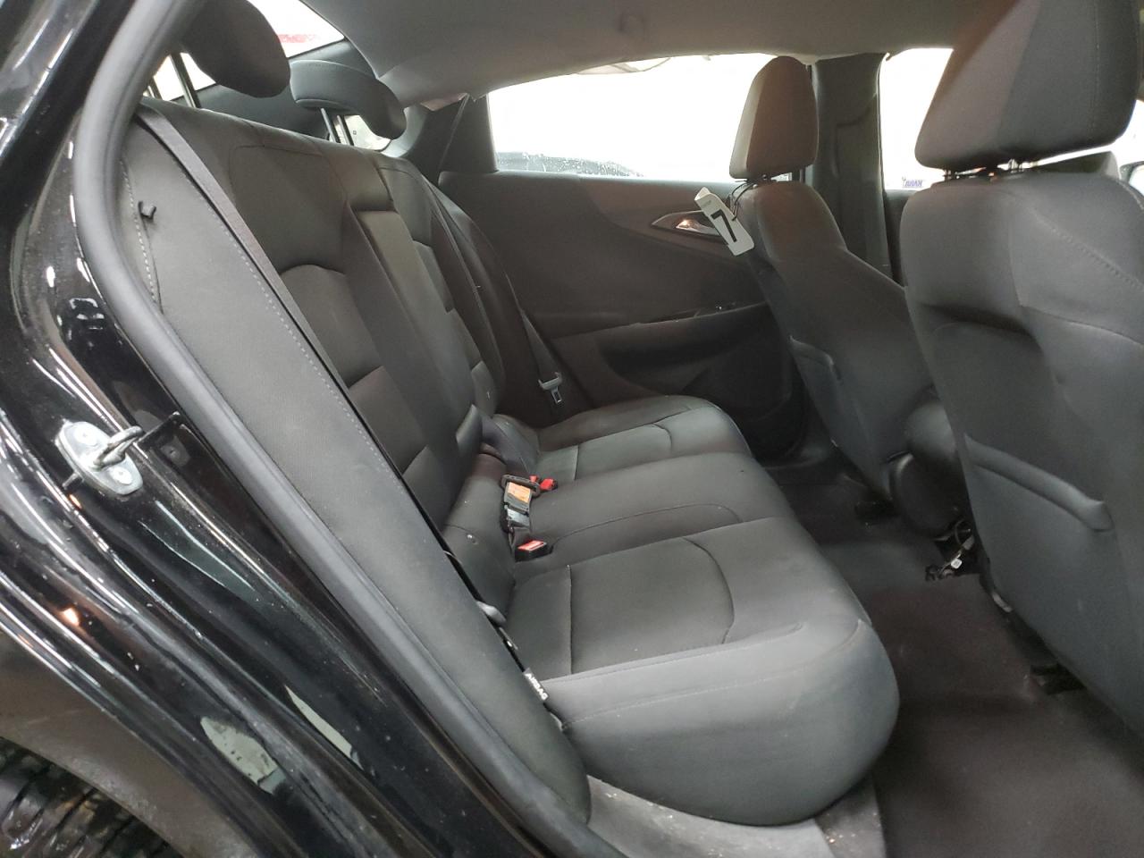 2016 Chevrolet Malibu - Image 10