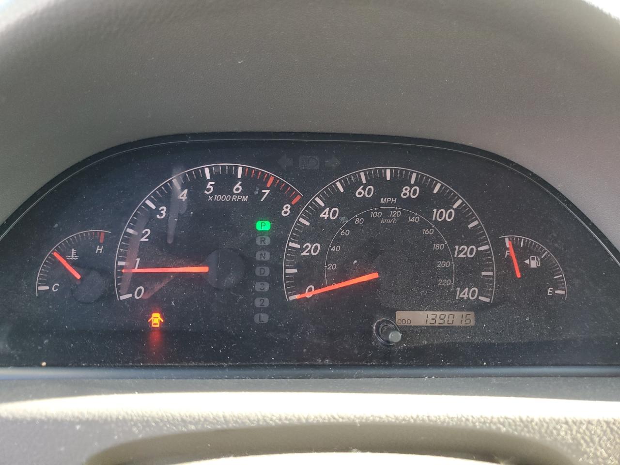 2005 Toyota Camry - Image 9