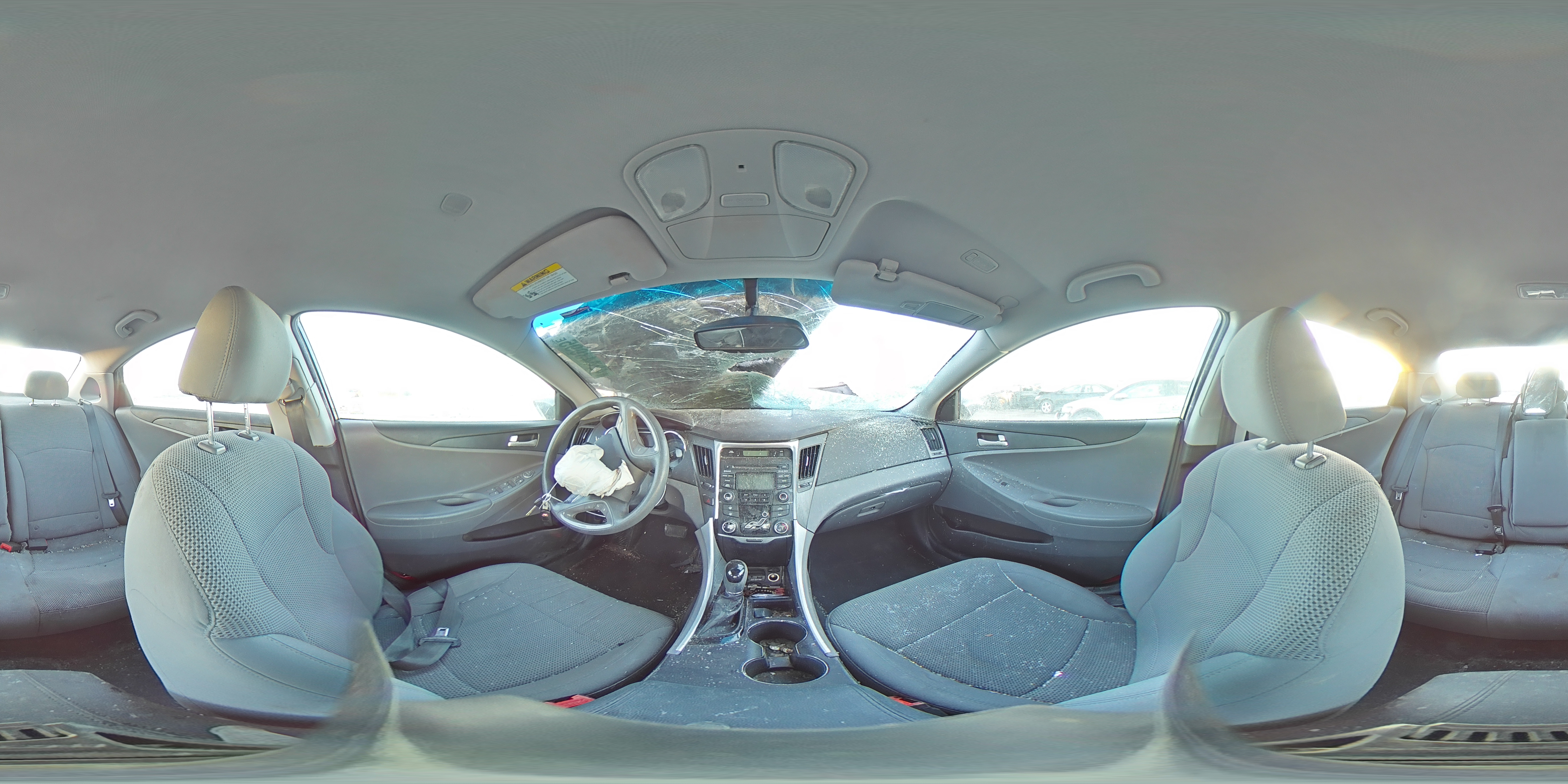 2013 Hyundai Sonata - Image 13