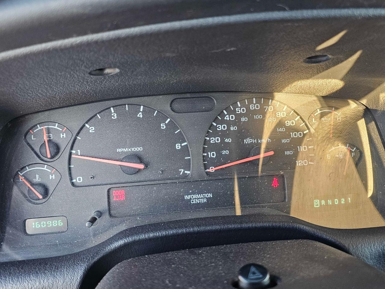 2002 Dodge Durango Sport VIN: 1B4HR38N32F200376 Lot: 41537135