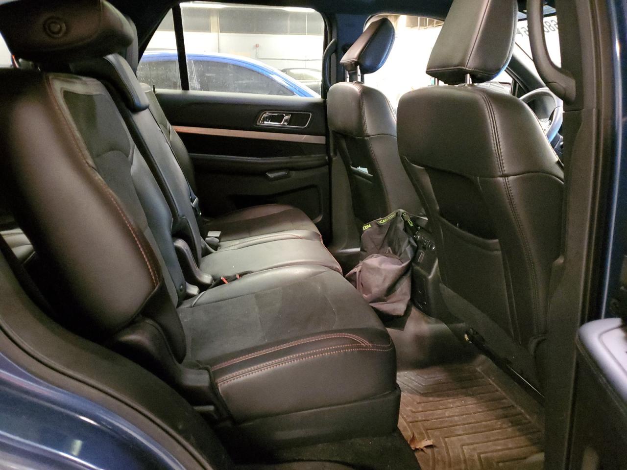 2018 Ford Explorer - Image 11