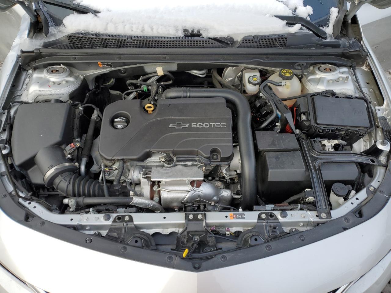 2018 Chevrolet Malibu - Image 12