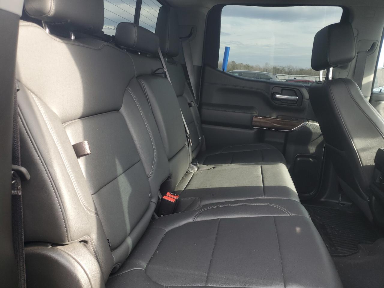 2021 Chevrolet Silverado - Image 10