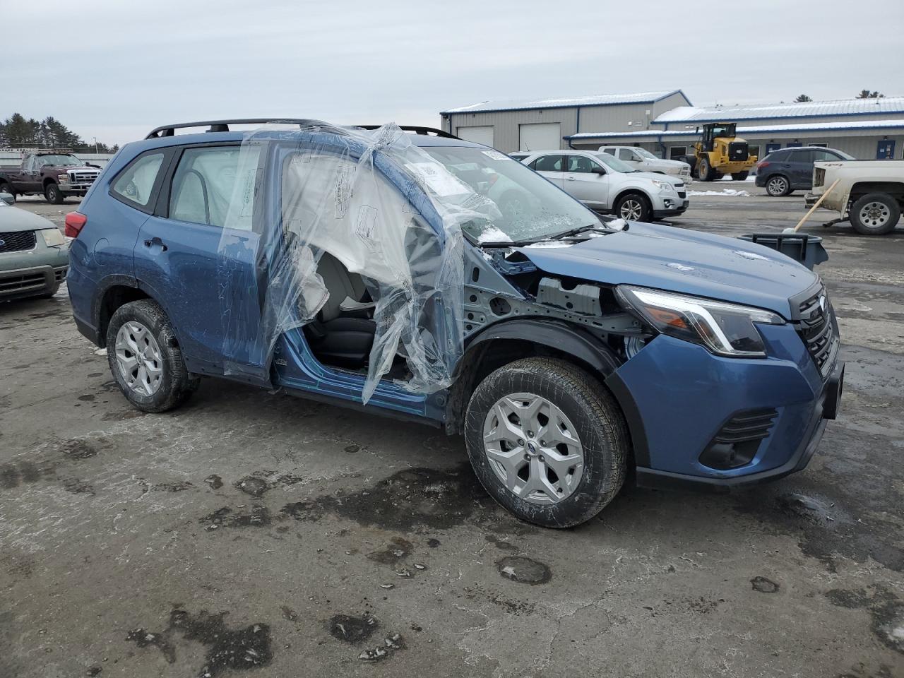 2024 Subaru Forester - Image 4