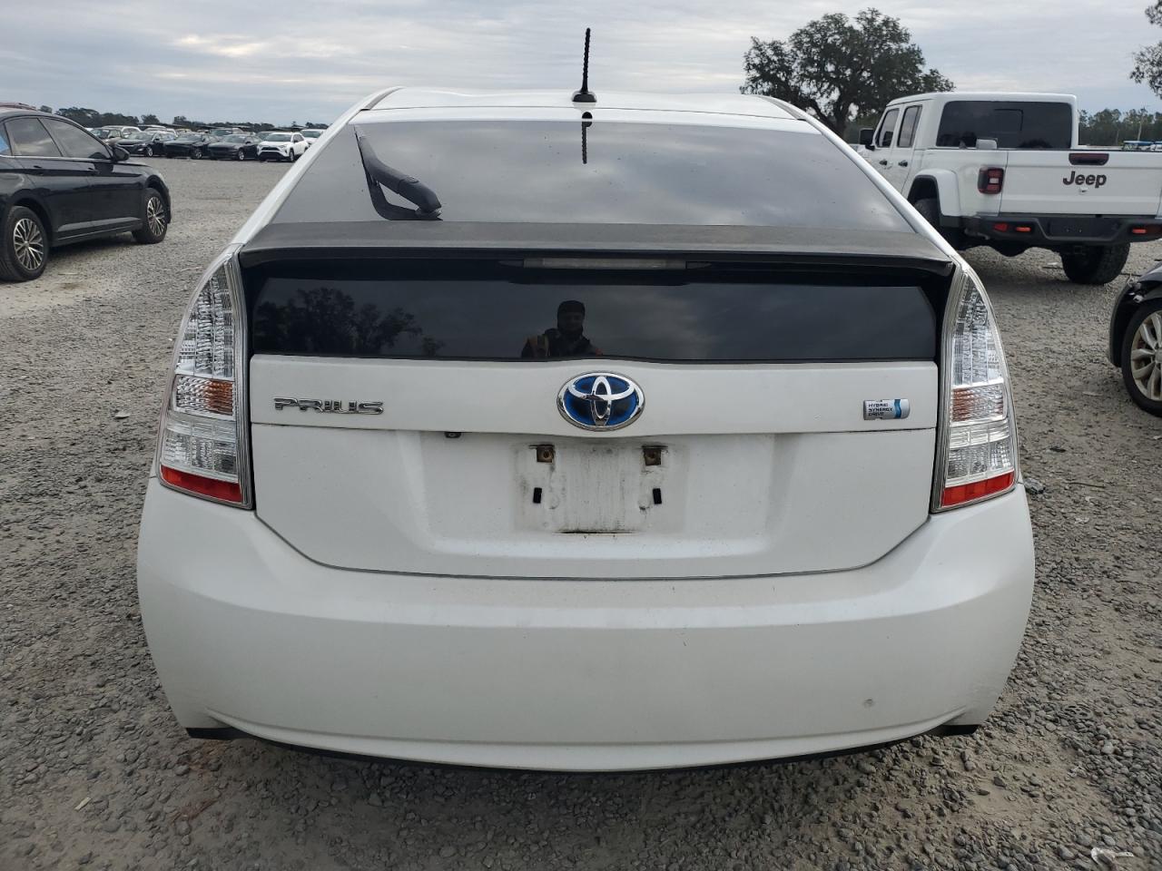 2010 Toyota Prius - Image 6