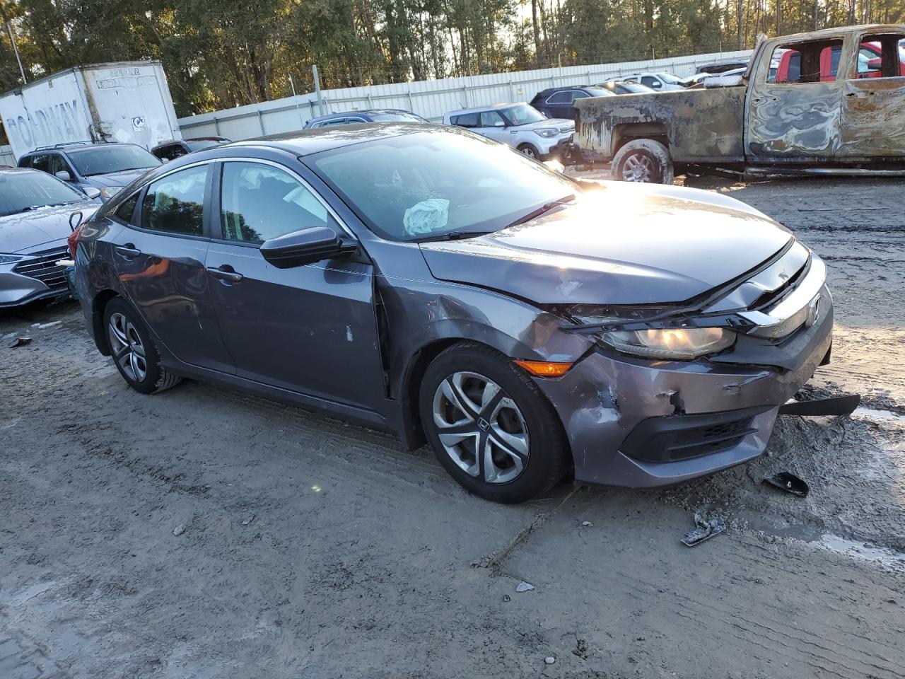 2018 Honda Civic - Image 4