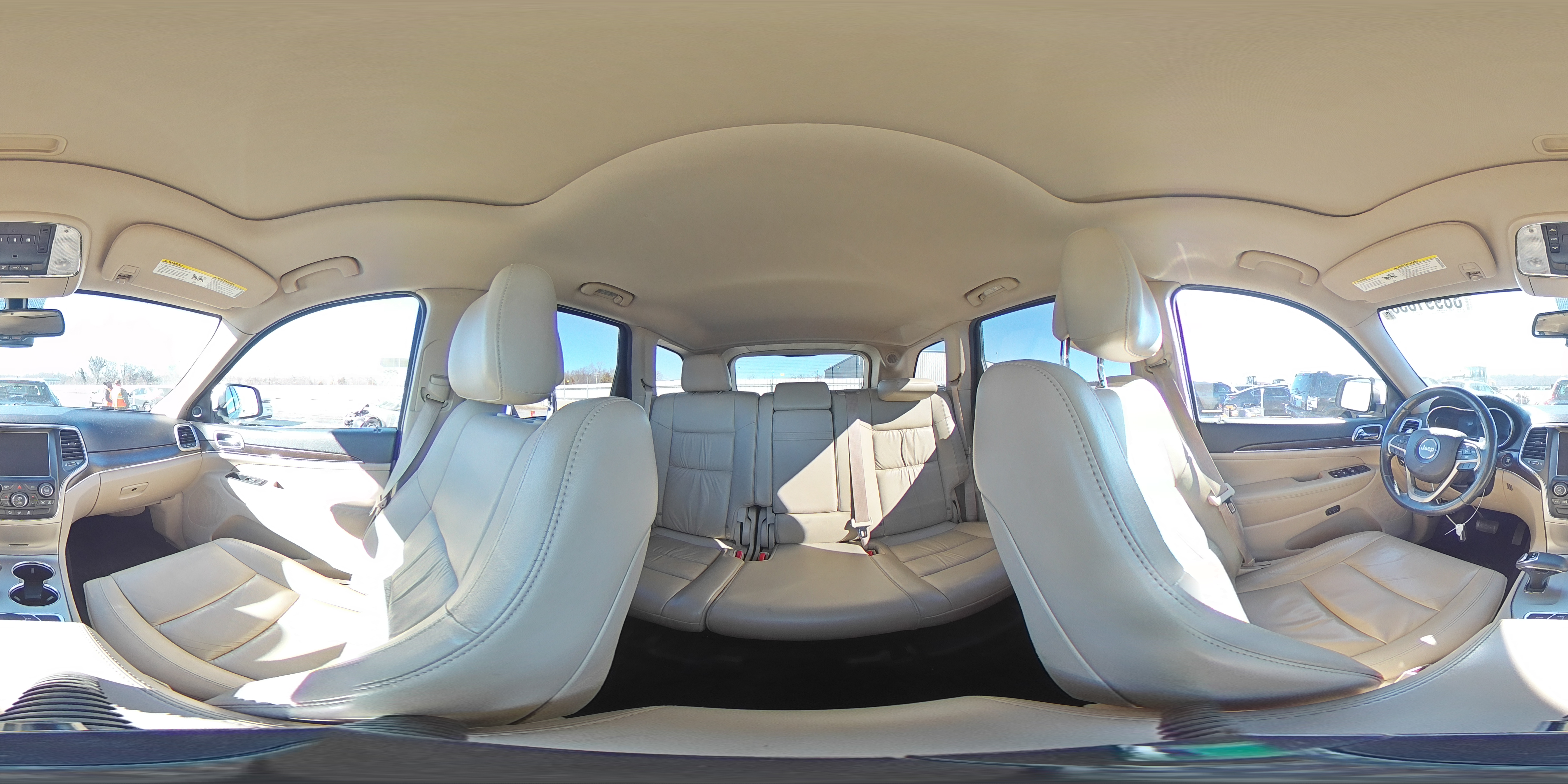 2014 Jeep Grand Cherokee - Image 13