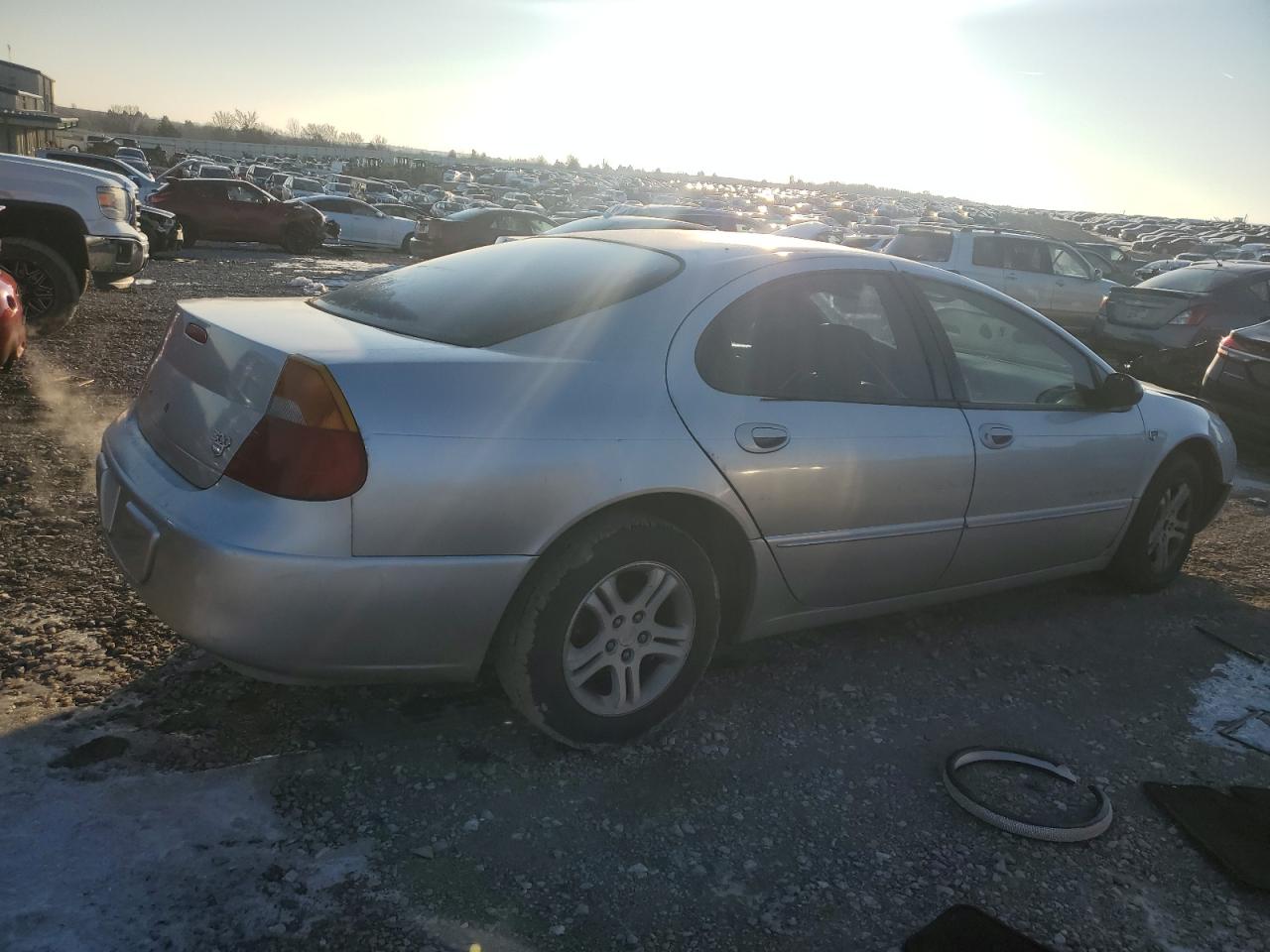 2000 Chrysler 300 - Image 3