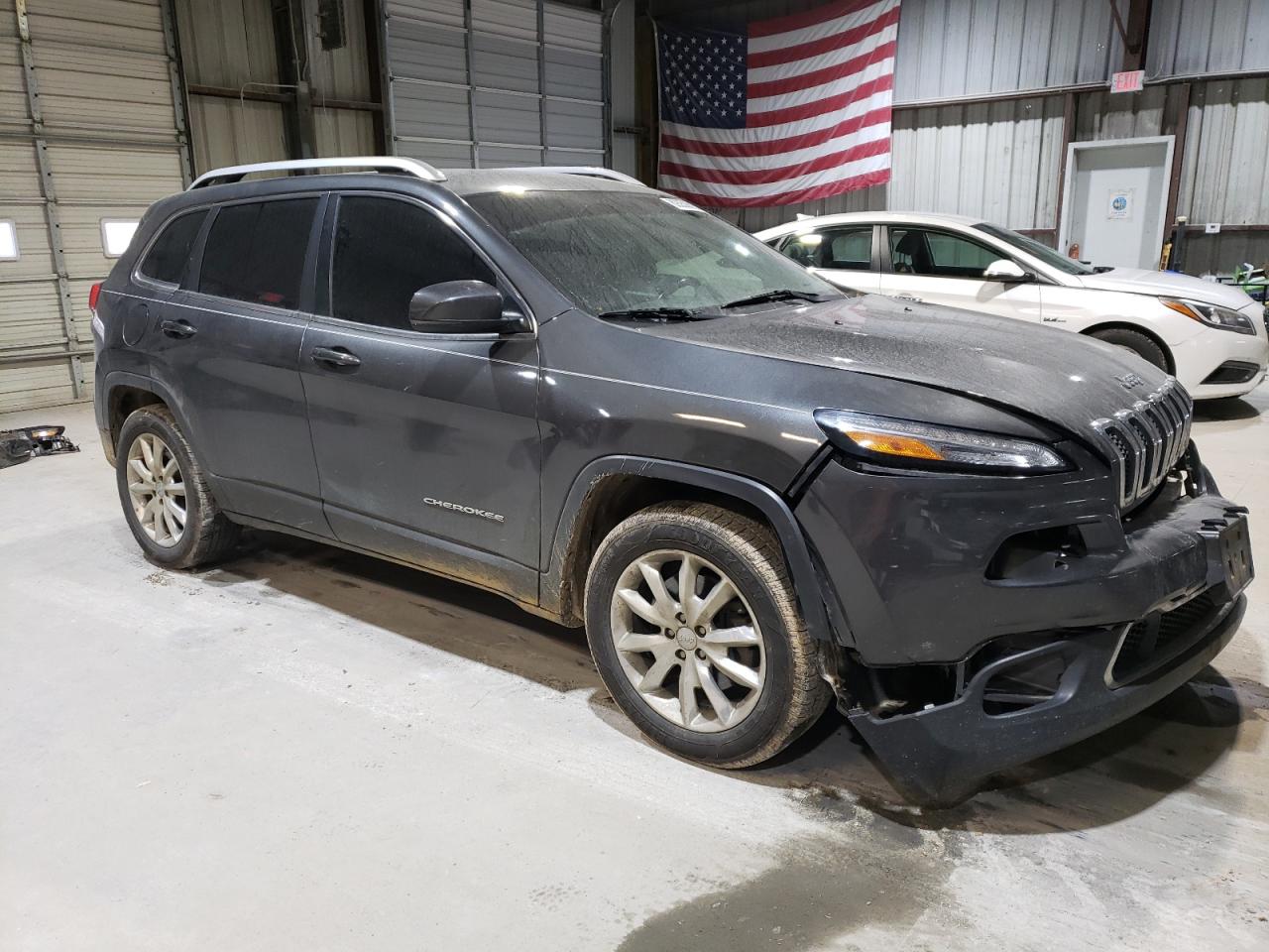 2017 Jeep Grand Cherokee - Image 4