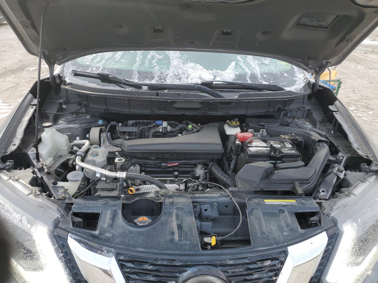 2018 Nissan Rogue - Image 12