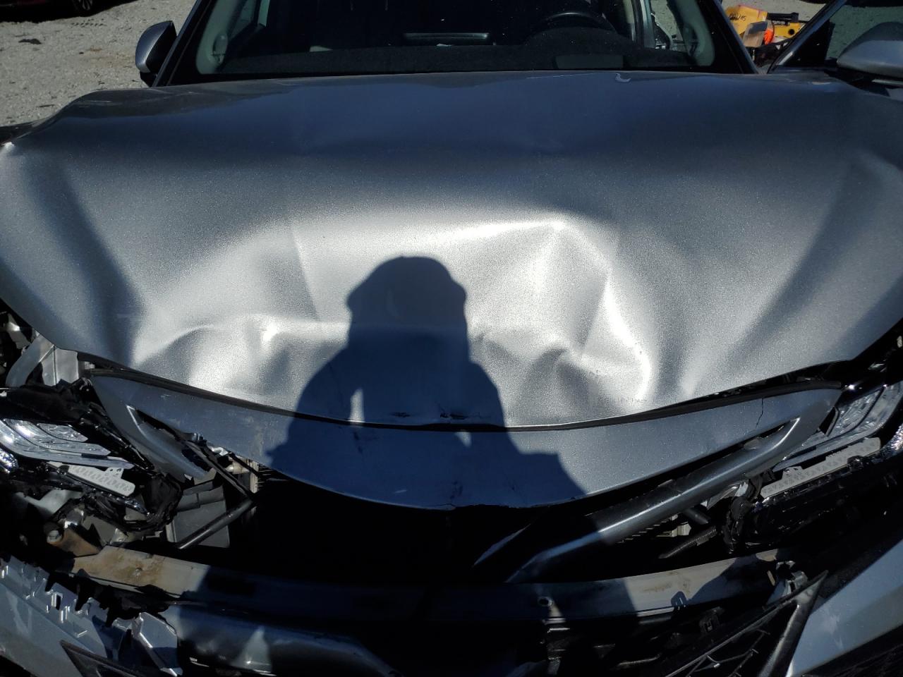 2021 Toyota Camry - Image 12