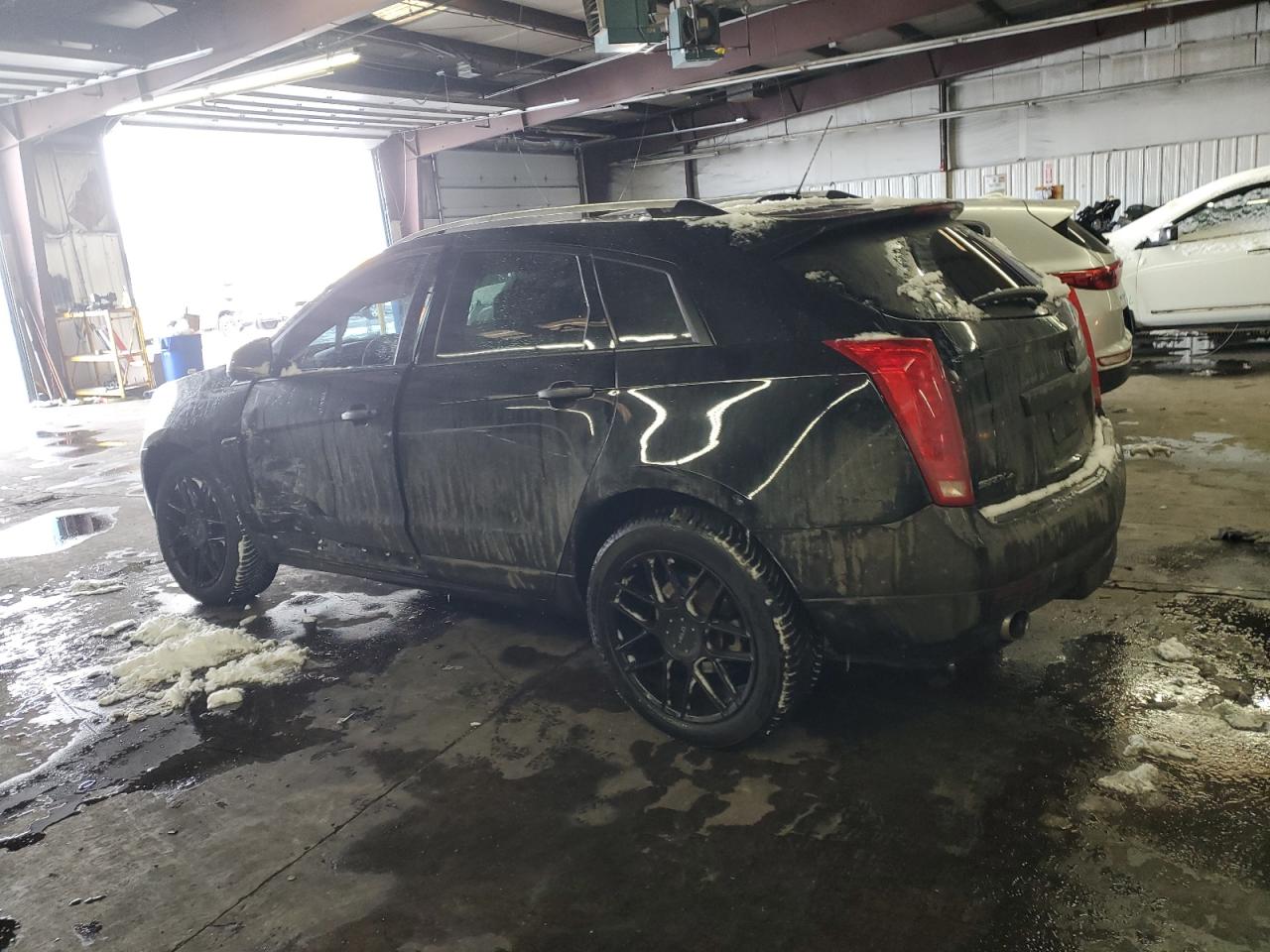 2015 Cadillac SRX - Image 2