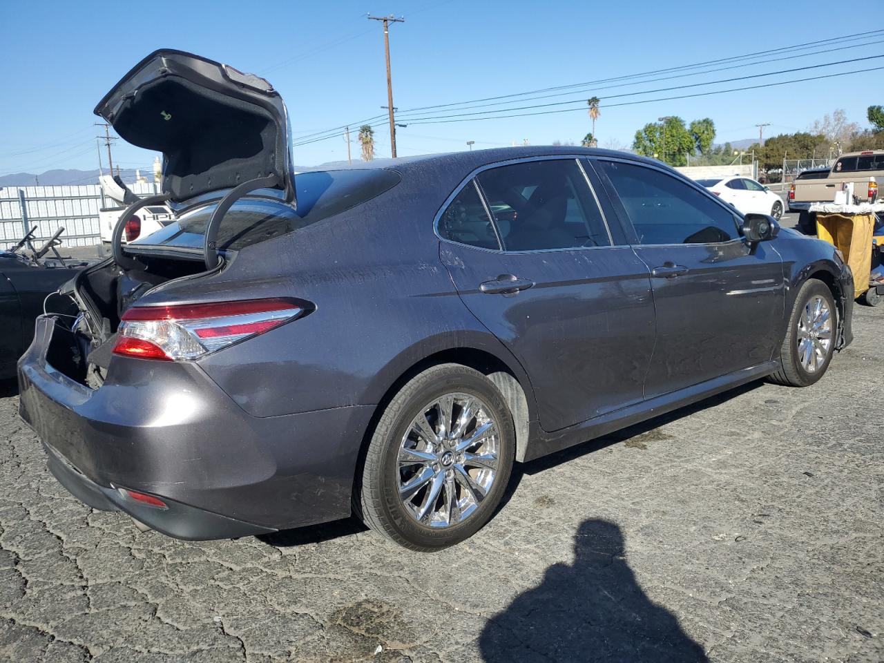 2018 Toyota Camry - Image 3