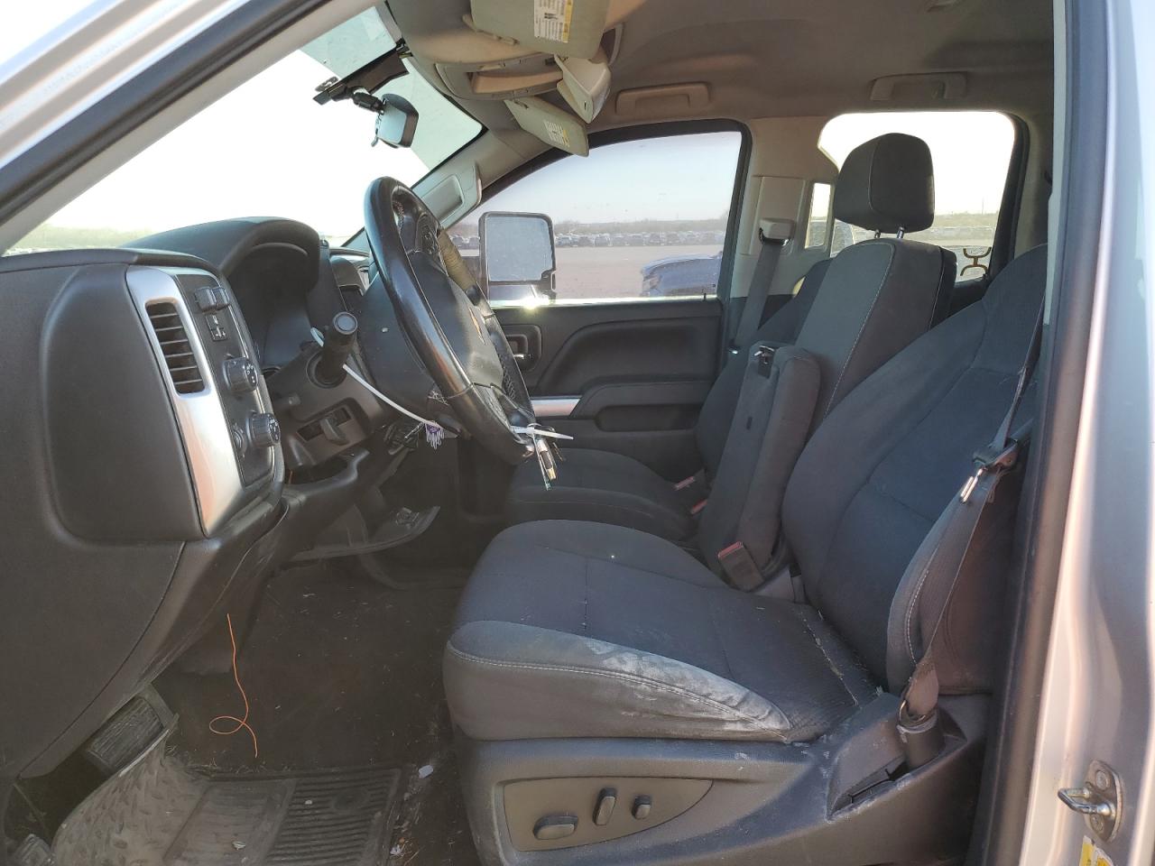 2018 Chevrolet Silverado - Image 7