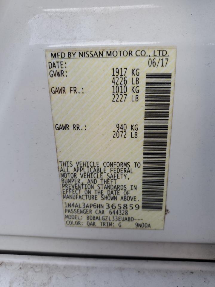 2017 Nissan Altima - Image 12