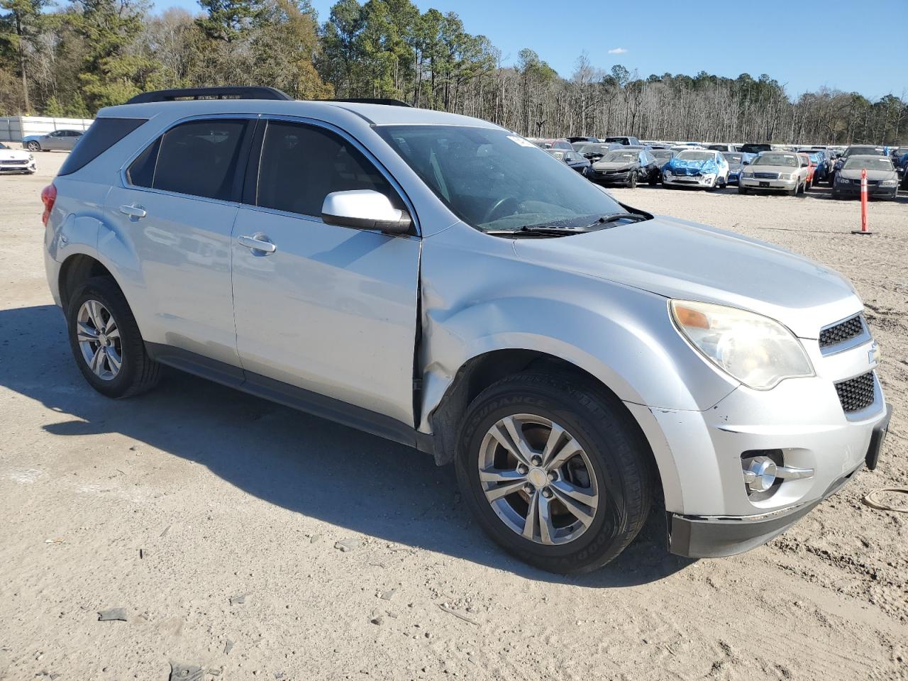 2010 Chevrolet Equinox - Image 4