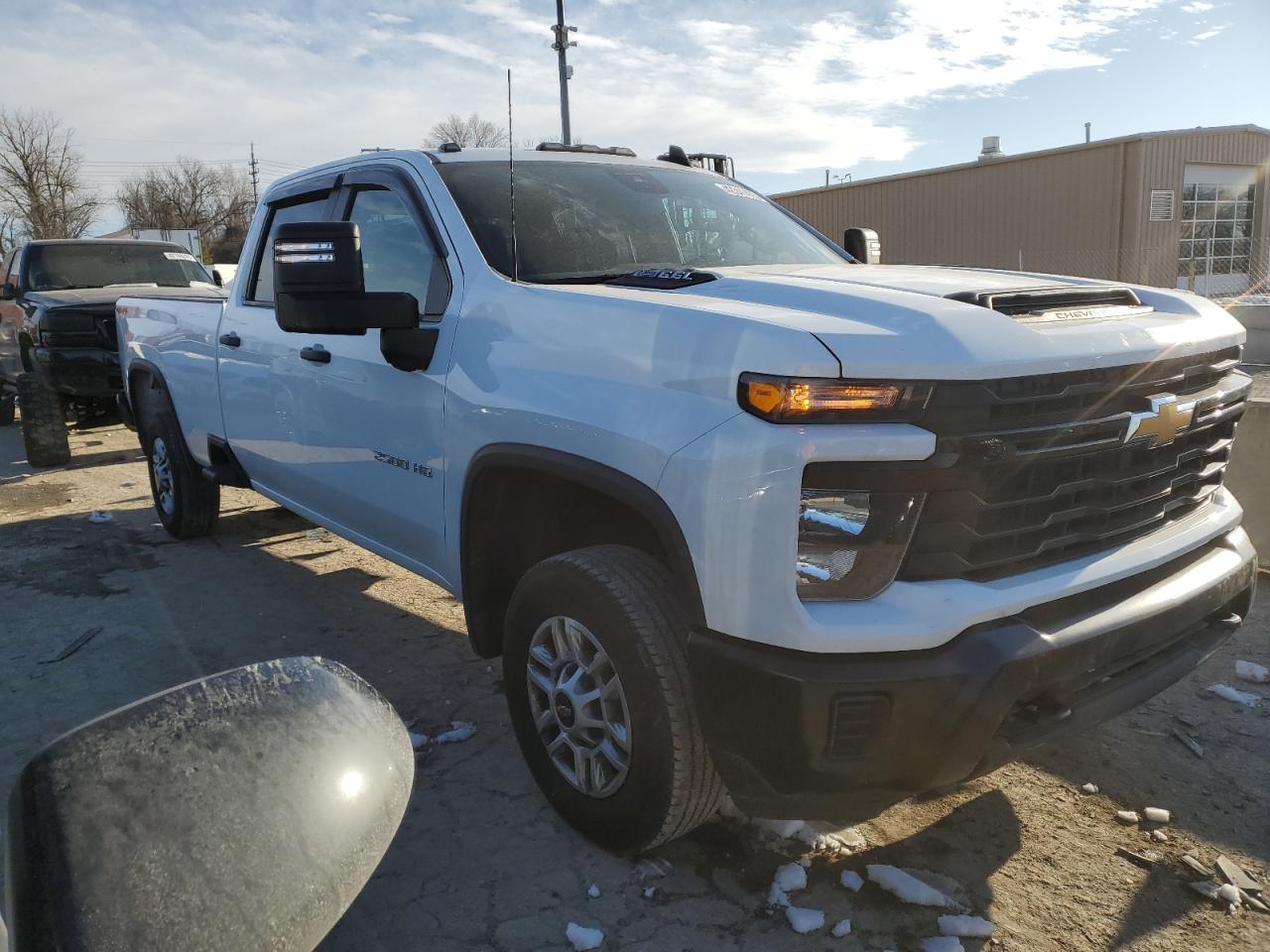 2024 Chevrolet Silverado - Image 4