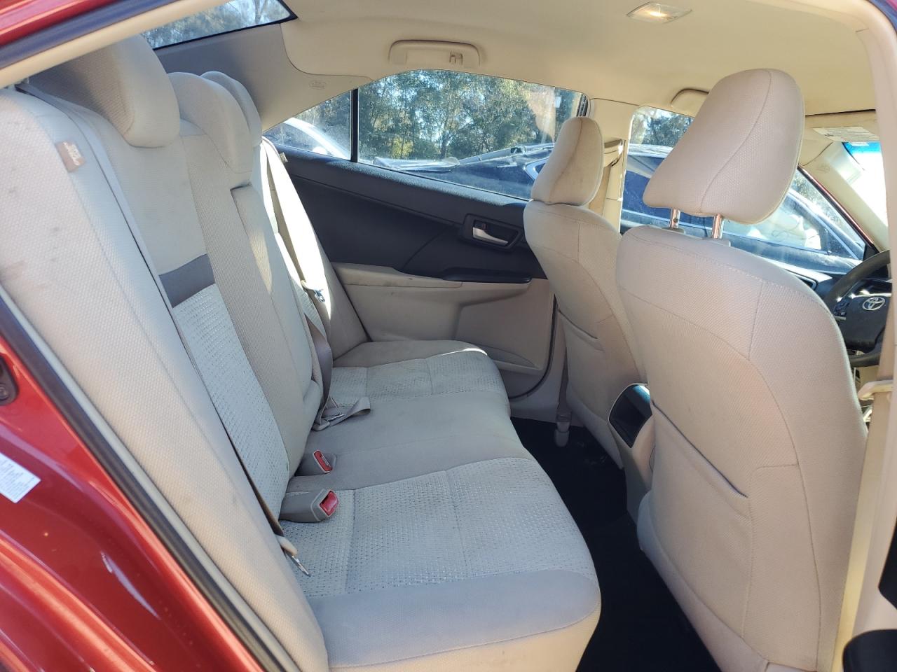 2013 Toyota Camry - Image 10