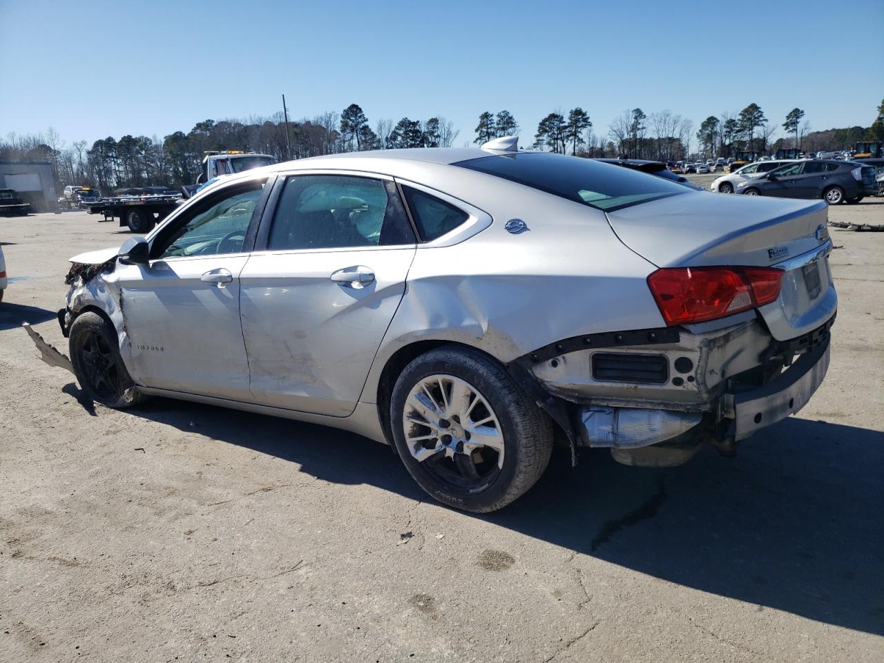 2016 Chevrolet Impala - Image 2