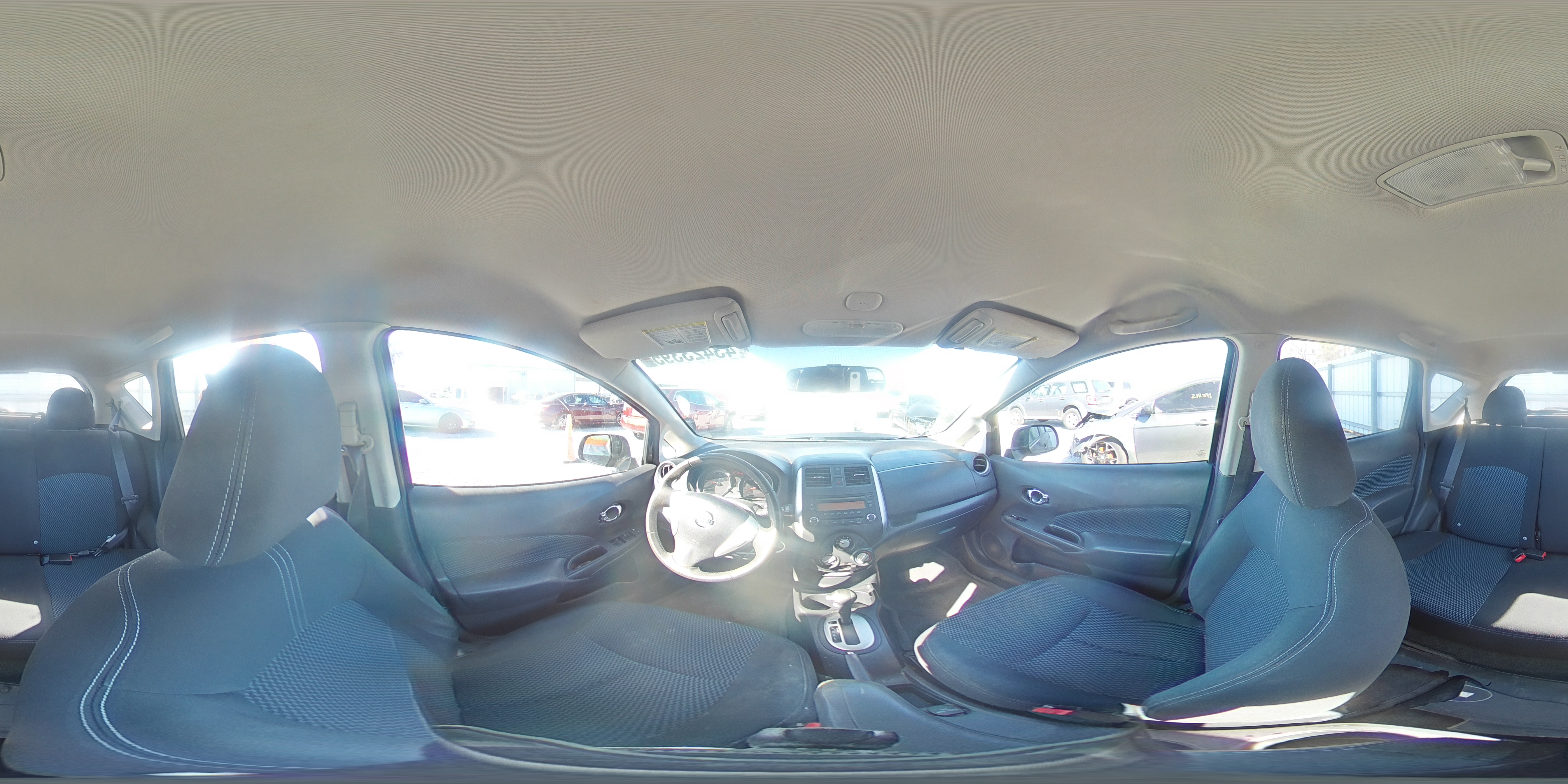 2014 Nissan Versa - Image 14