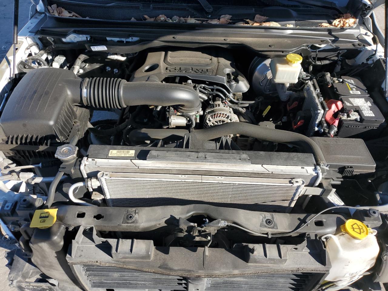 2019 RAM 1500 - Image 11