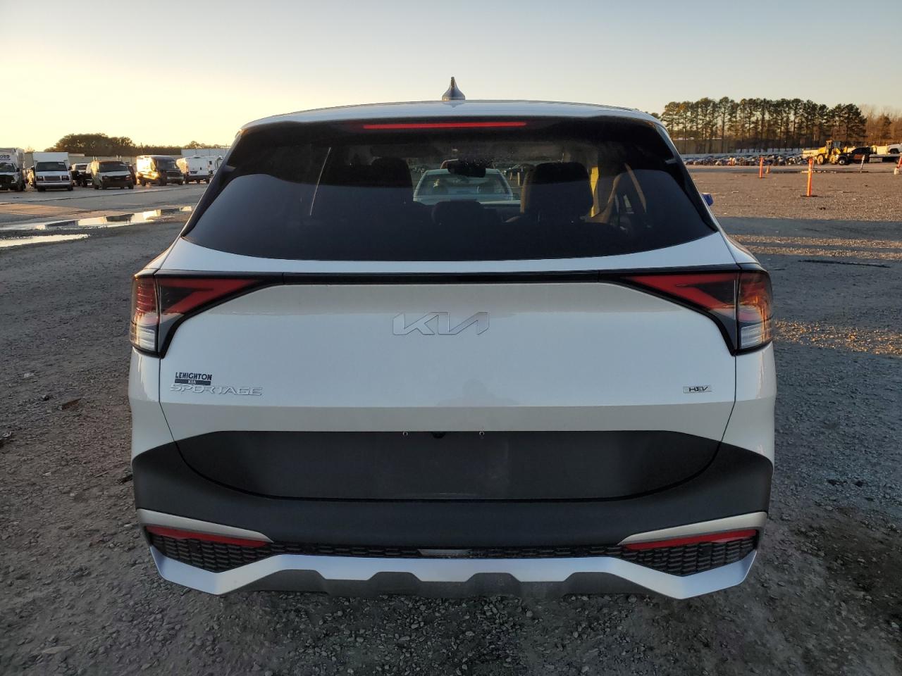 2024 Kia Sportage - Image 6