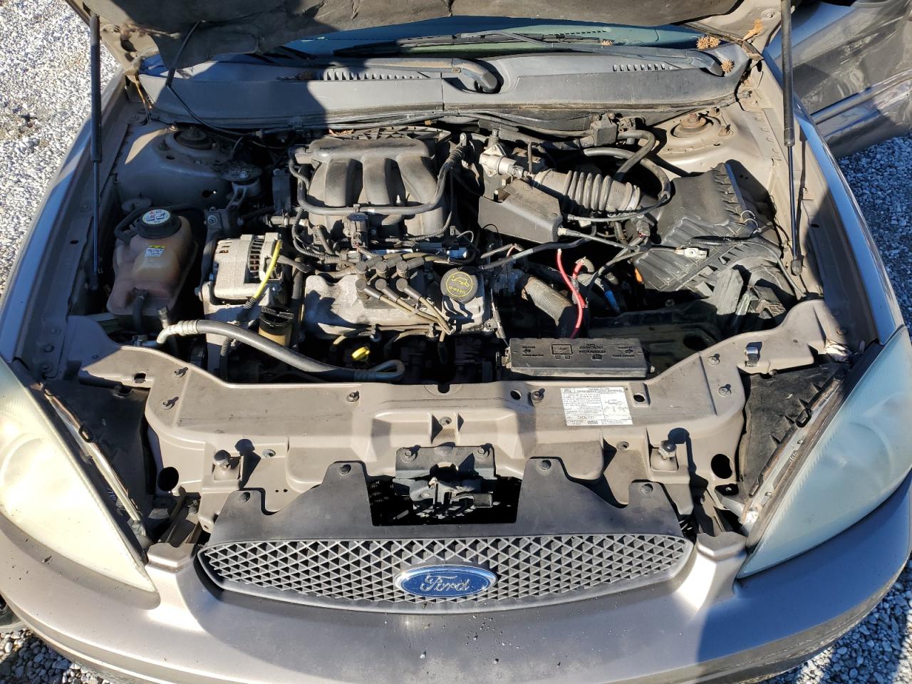 2007 Ford Taurus - Image 12