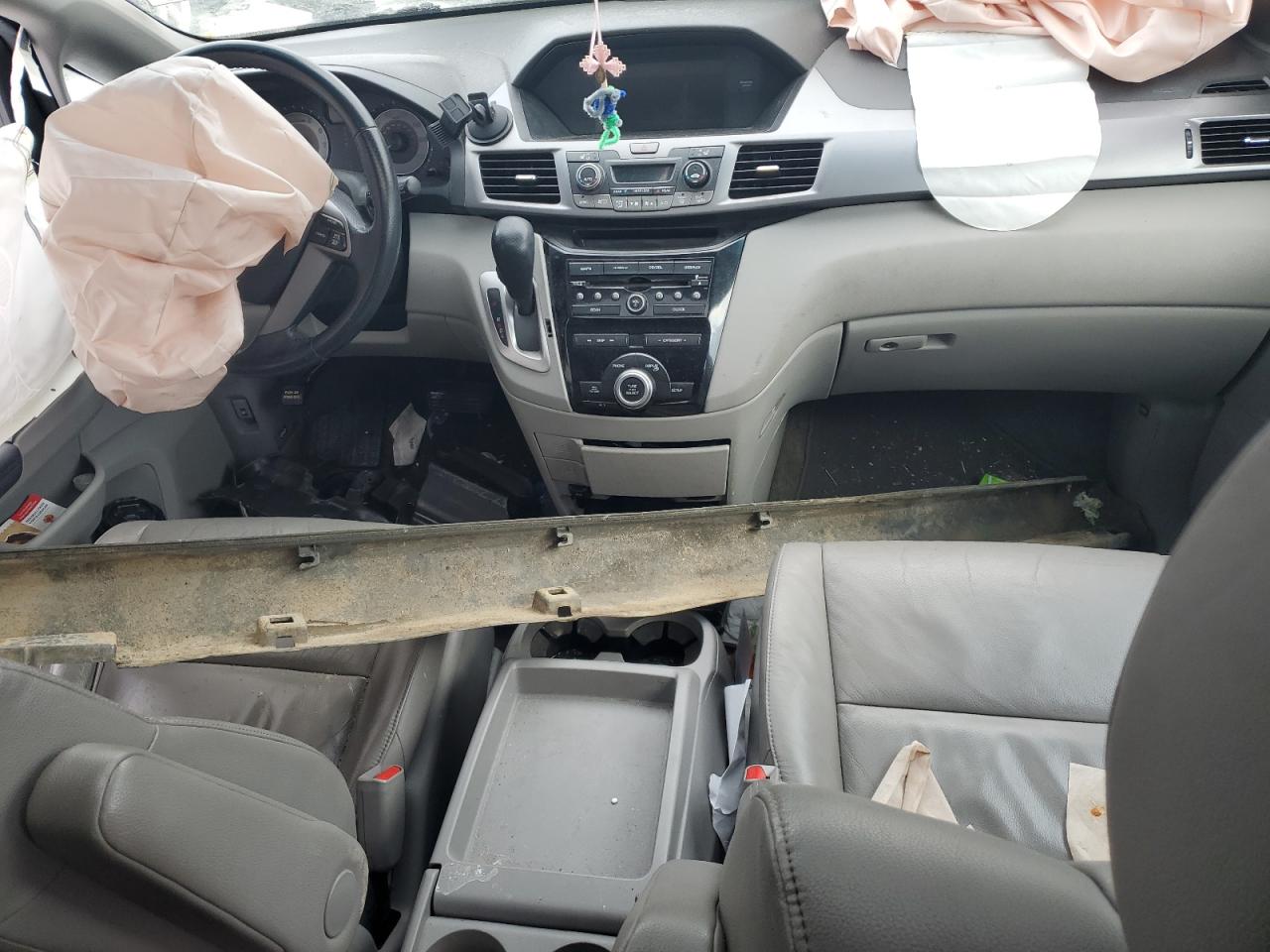 2011 Honda Odyssey - Image 8