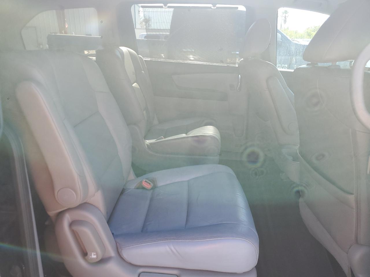 2014 Honda Odyssey - Image 11