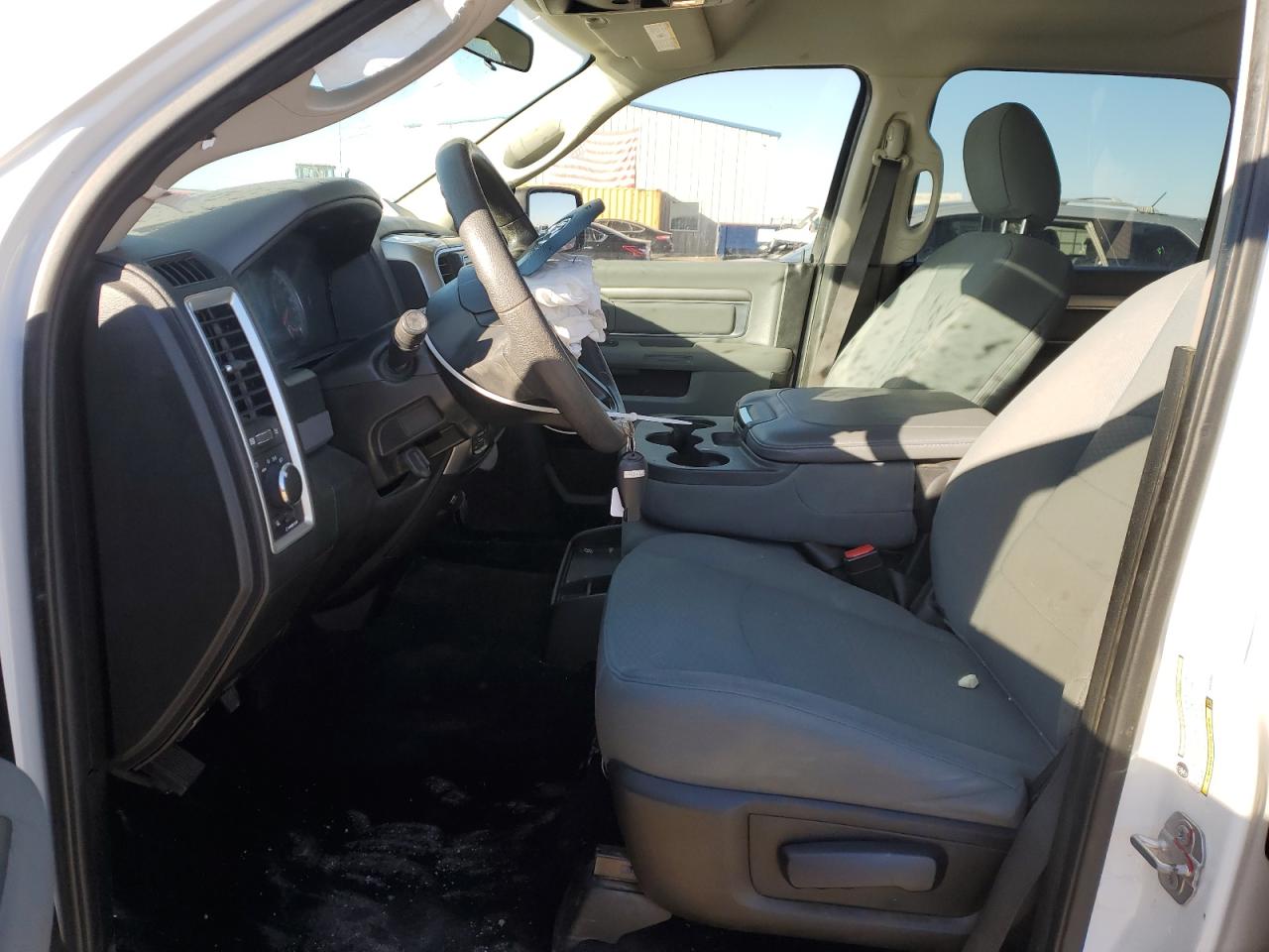 2019 RAM 1500 - Image 7