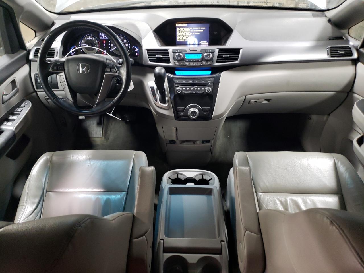 2011 Honda Odyssey - Image 8