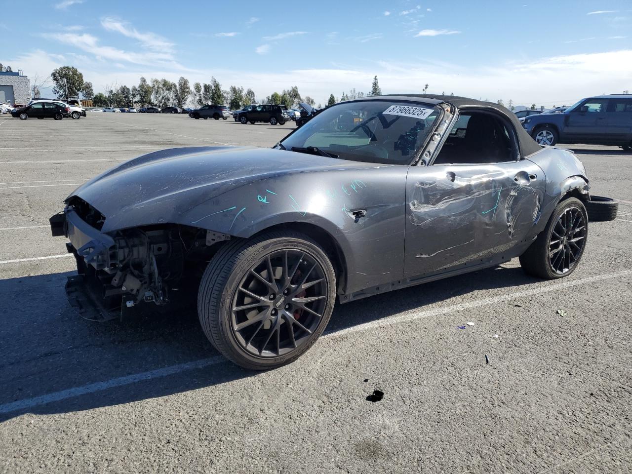 VIN JM1NDAC78G0113097 2016 MAZDA MX5 no.1