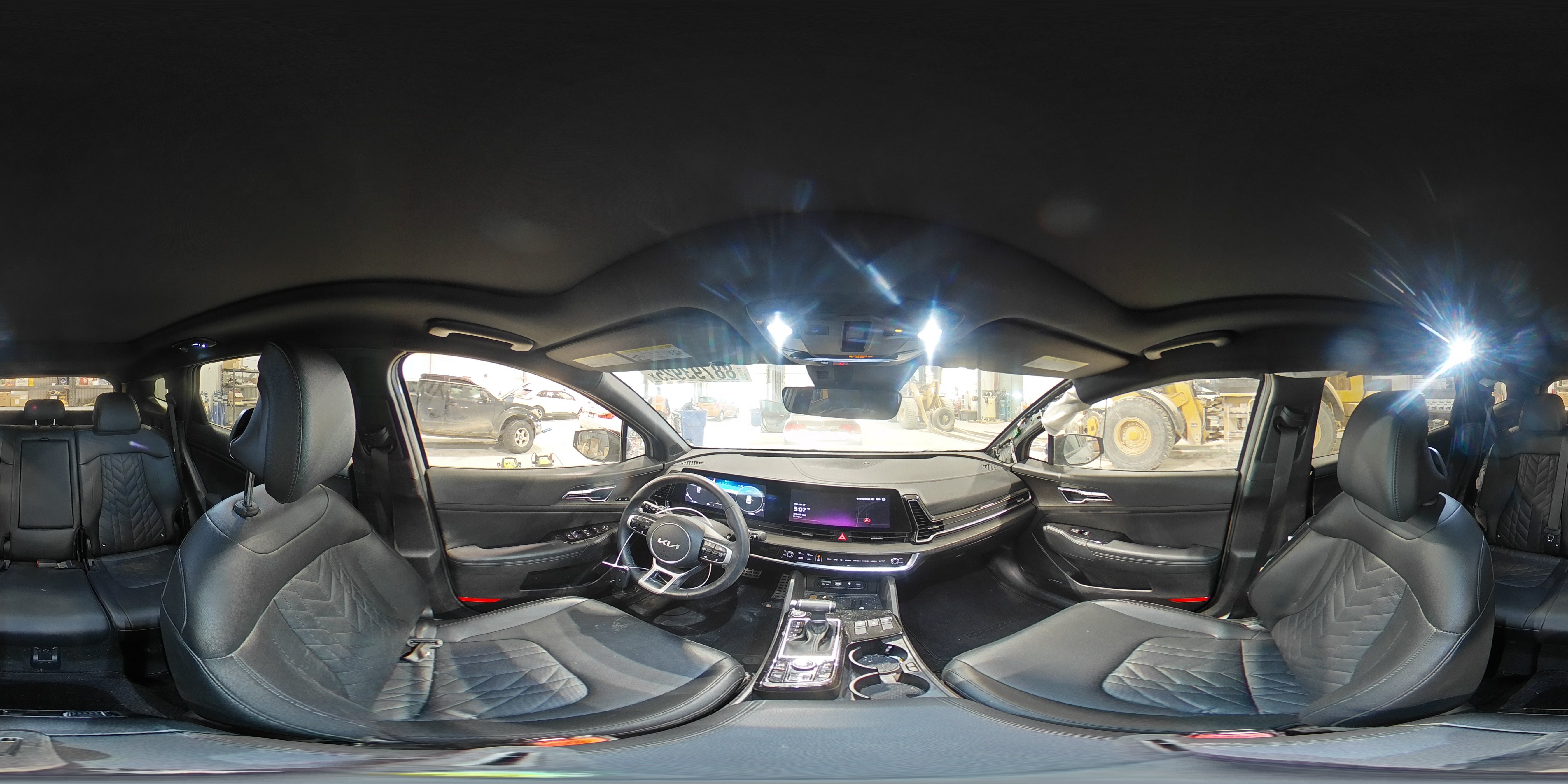 2024 Kia Sportage - Image 13