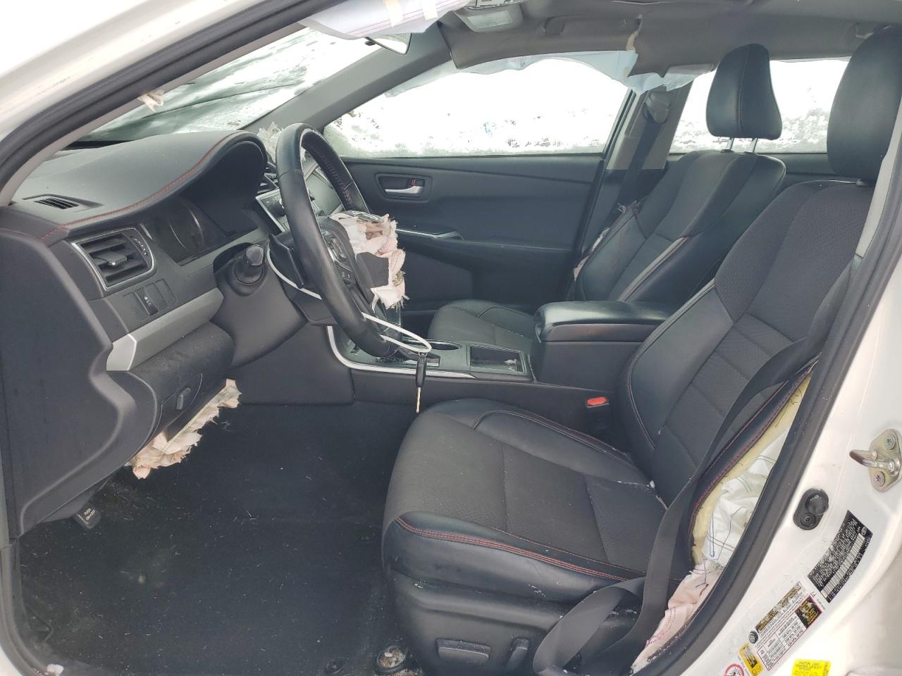 2016 Toyota Camry - Image 7