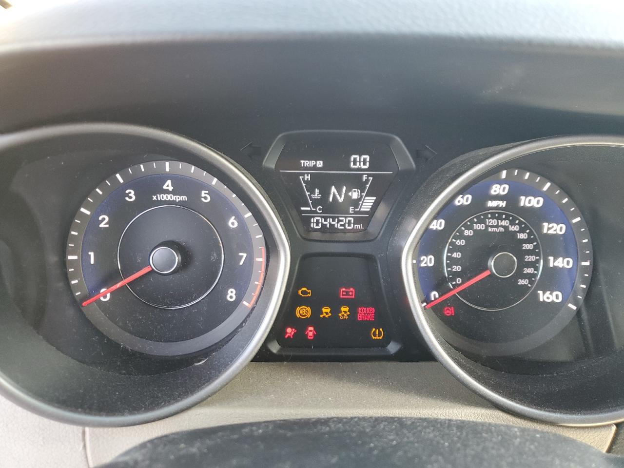 2014 Hyundai Elantra - Image 9