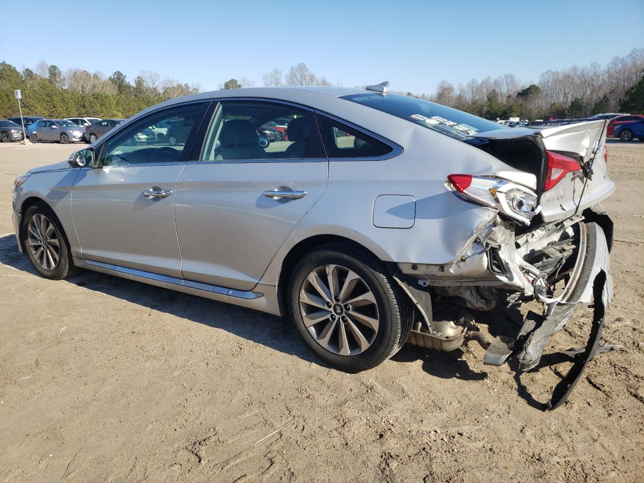 2016 Hyundai Sonata - Image 2
