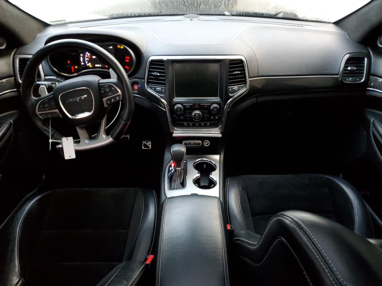2017 Jeep Grand Cherokee - Image 8