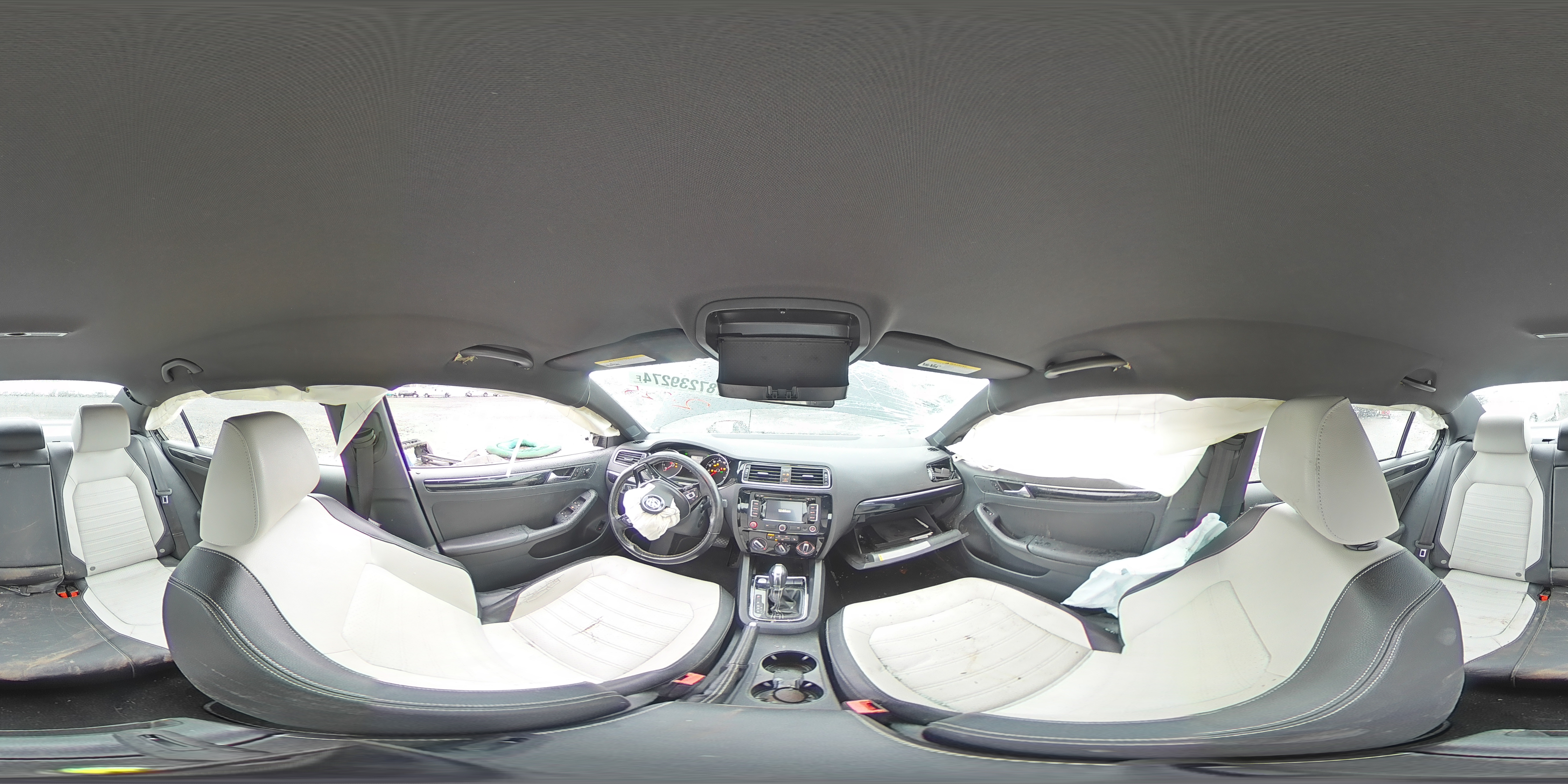 2015 Volkswagen Jetta - Image 12