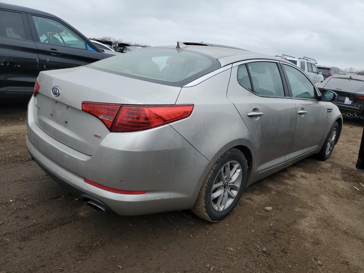 2011 Kia Optima - Image 3