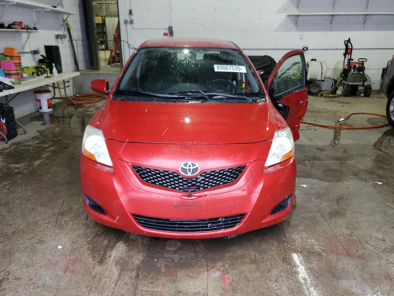 2010 Toyota Yaris - Image 5