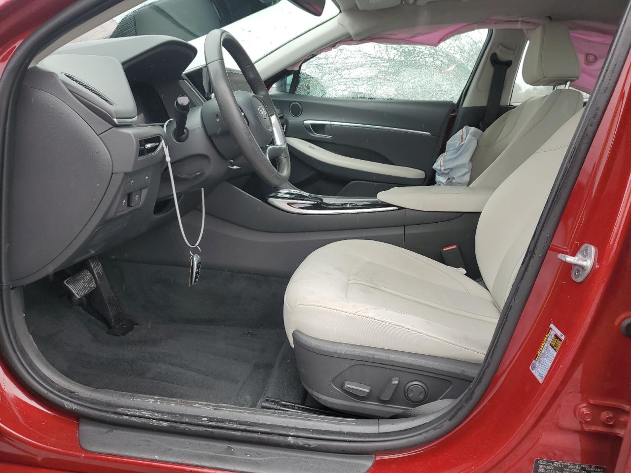 2023 Hyundai Sonata - Image 7