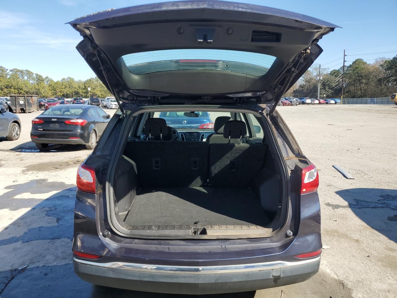 2018 Chevrolet Equinox - Image 6